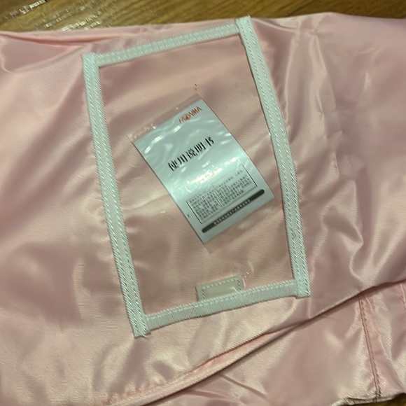 New Honma LTD Edition 65th Anniversary Sakura Blossom Duffel & Golf Cover Set - Picture 13 of 17